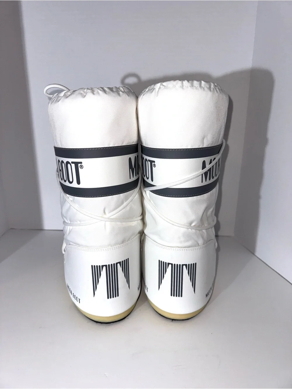 Moon Boot worn one